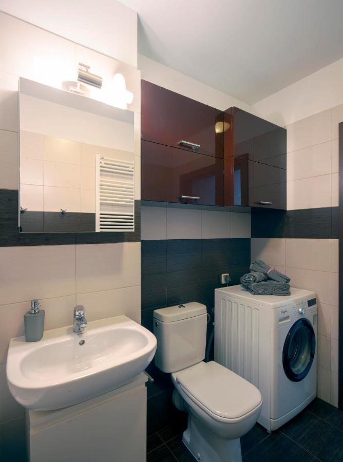 Apartament Zamkowa Apartamento Varsovia Exterior foto